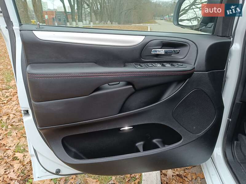 Минивэн Dodge Grand Caravan 2020 в Полтаве фото 13 Минивэн Dodge Grand Caravan 2020 в Полтаве