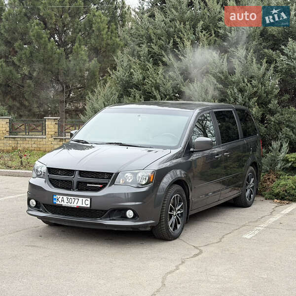 Dodge Grand Caravan 2017
