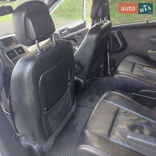 Мінівен Dodge Grand Caravan 2018 в Одесі