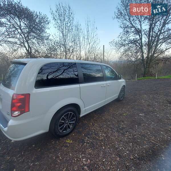 Мінівен Dodge Grand Caravan 2018 в Одесі