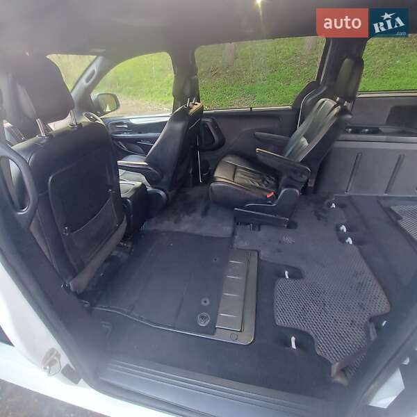 Мінівен Dodge Grand Caravan 2018 в Одесі