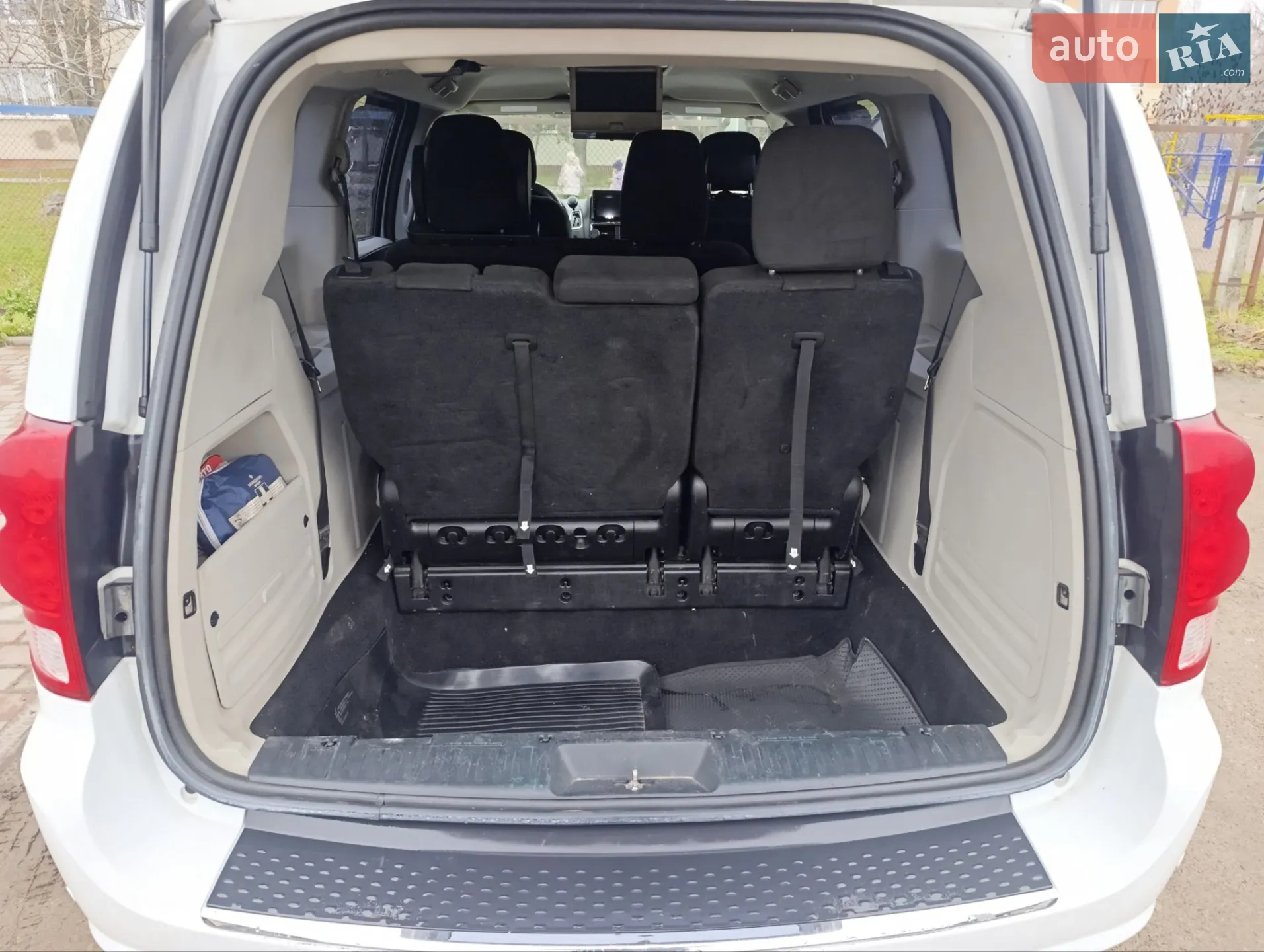 2015 Dodge Caravan - мініатюра 4