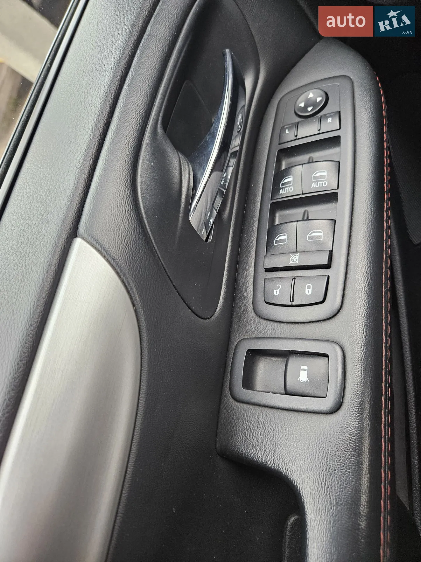 2018 Dodge Caravan - мініатюра 8
