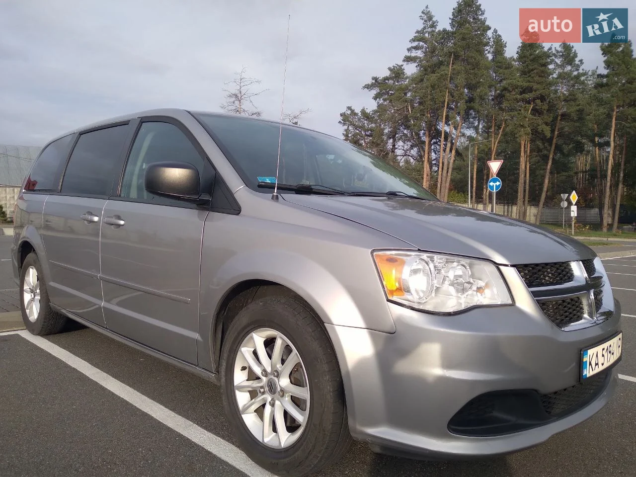 2014 Dodge Caravan - мініатюра 18