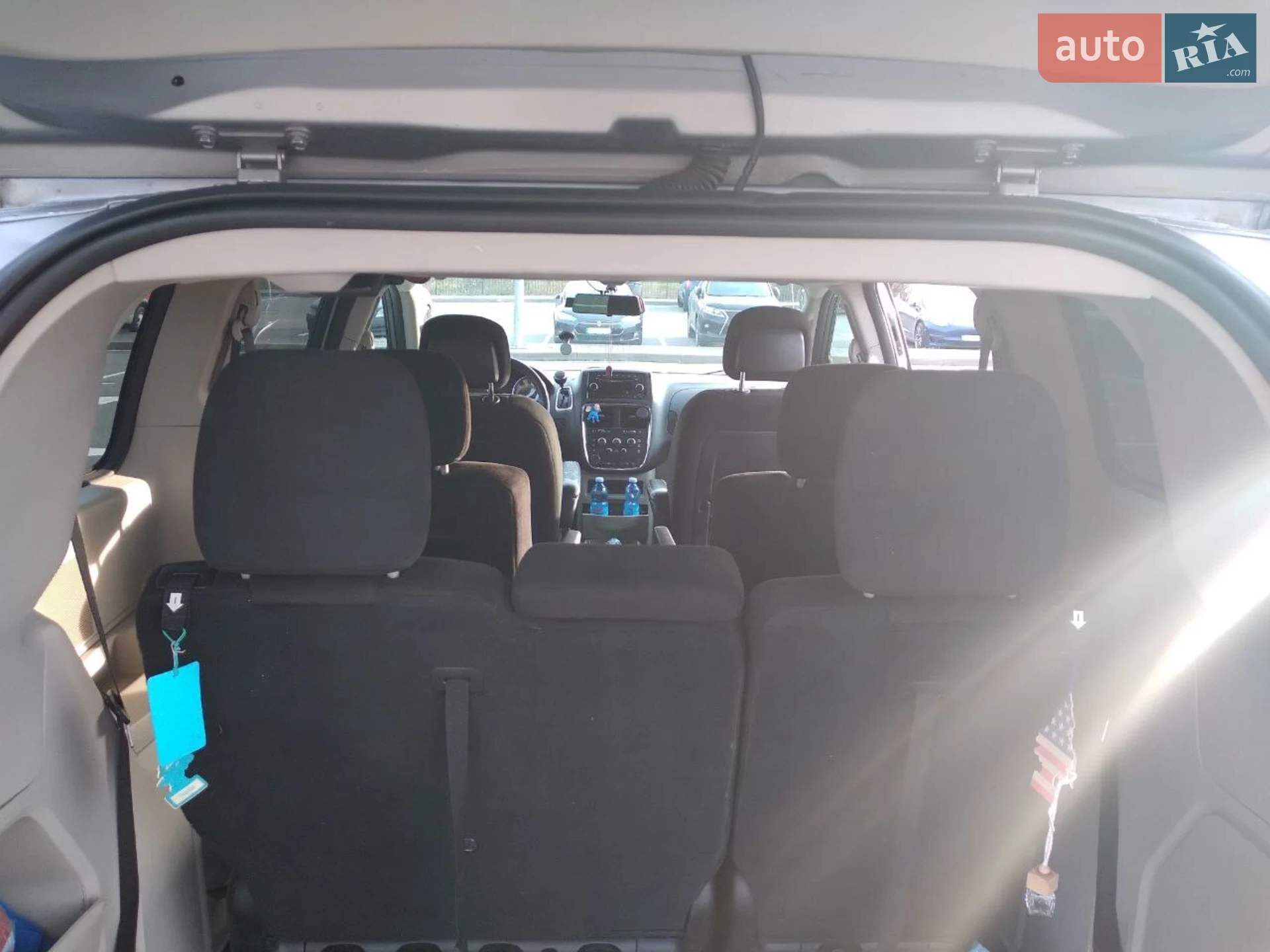 2015 Dodge Caravan - мініатюра 13