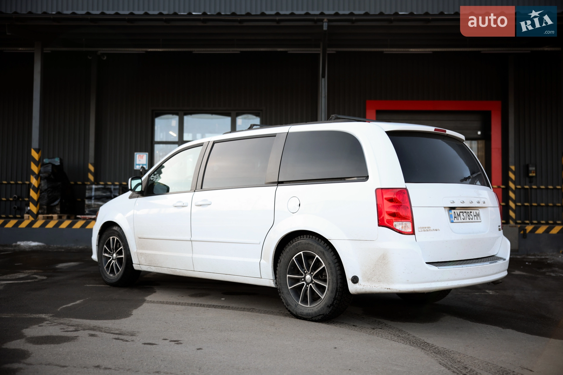 2017 Dodge Caravan - мініатюра 5