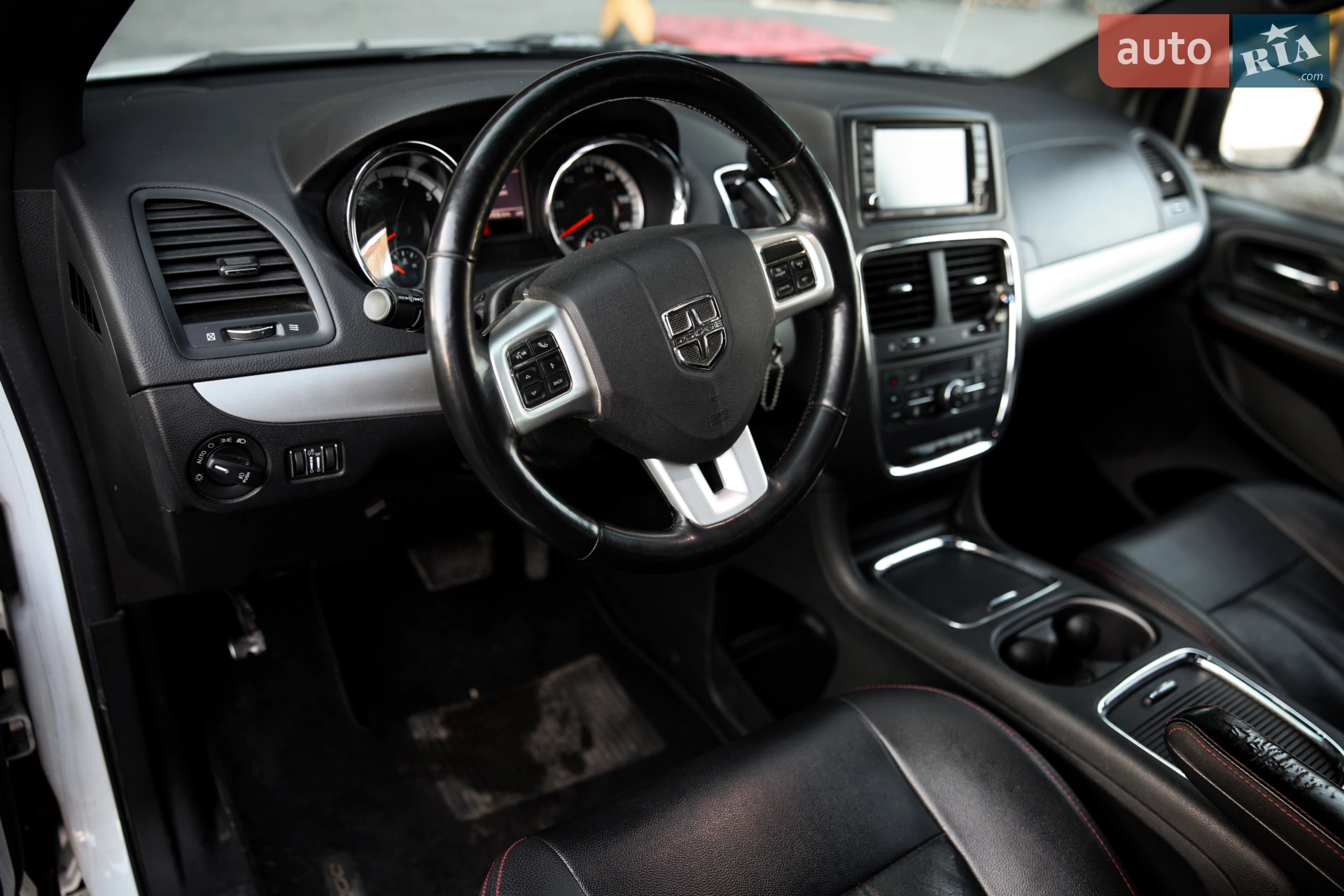 2017 Dodge Caravan - мініатюра 17