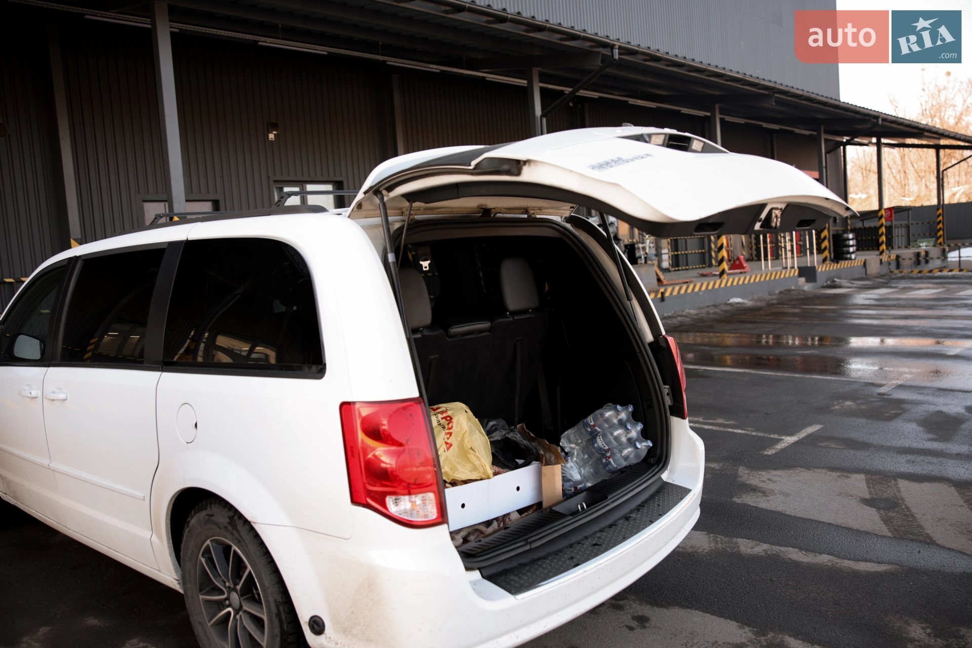 2017 Dodge Caravan - мініатюра 70