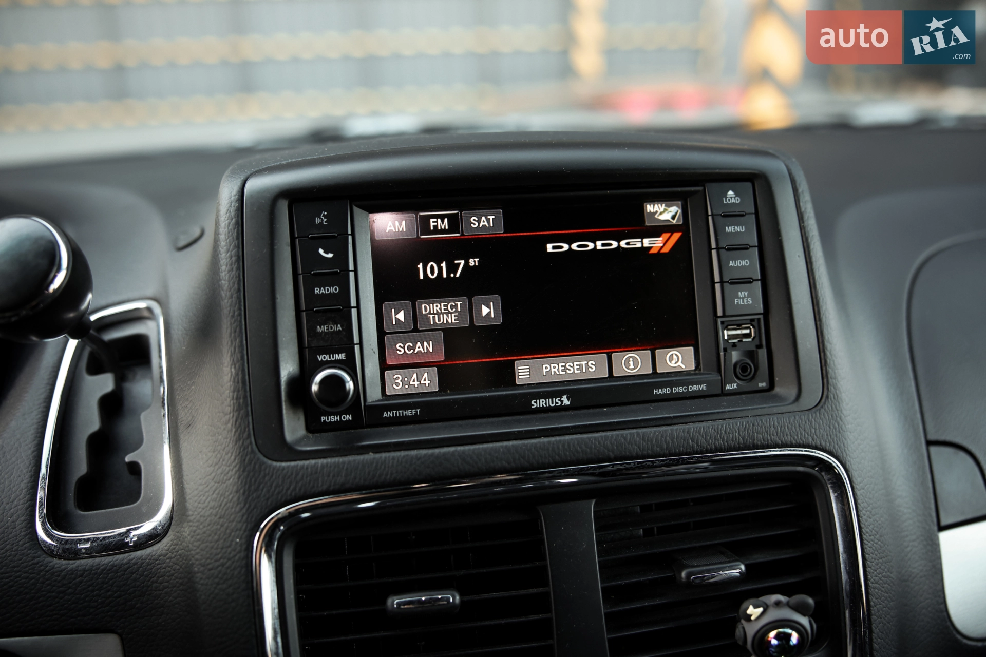 2017 Dodge Caravan - мініатюра 63