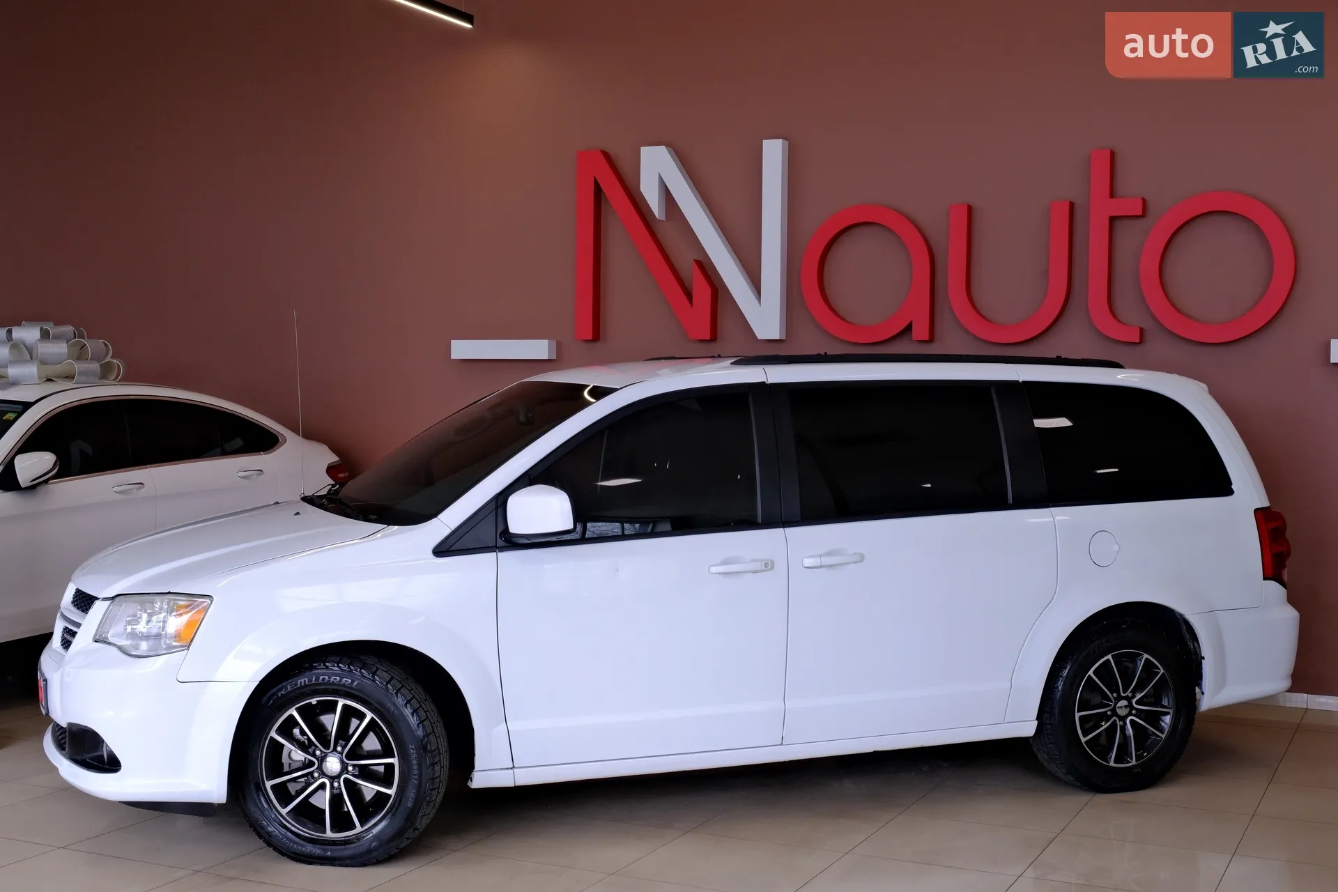 2018 Dodge Caravan - мініатюра 12