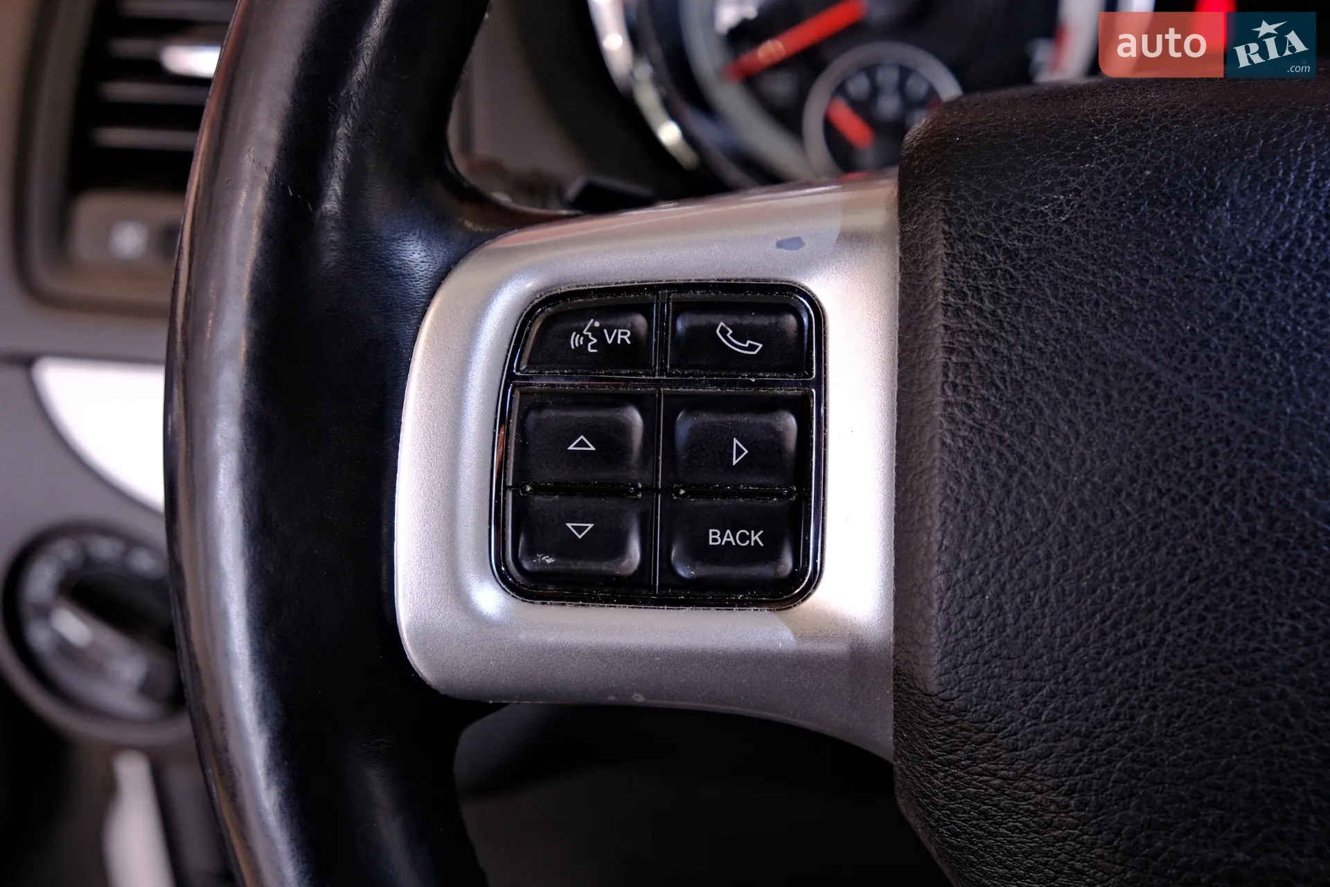 2018 Dodge Caravan - мініатюра 21