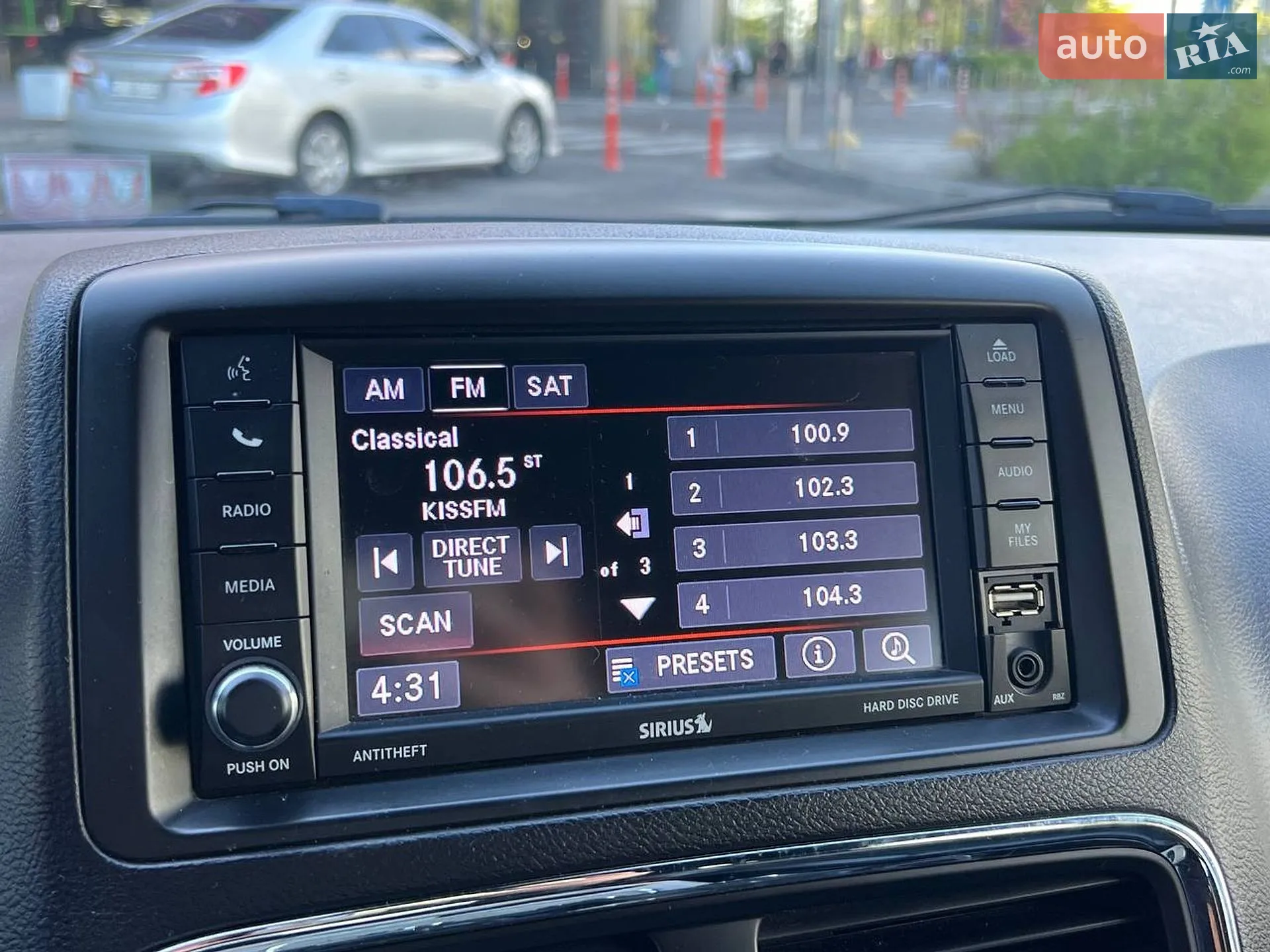 2019 Dodge Caravan - мініатюра 18
