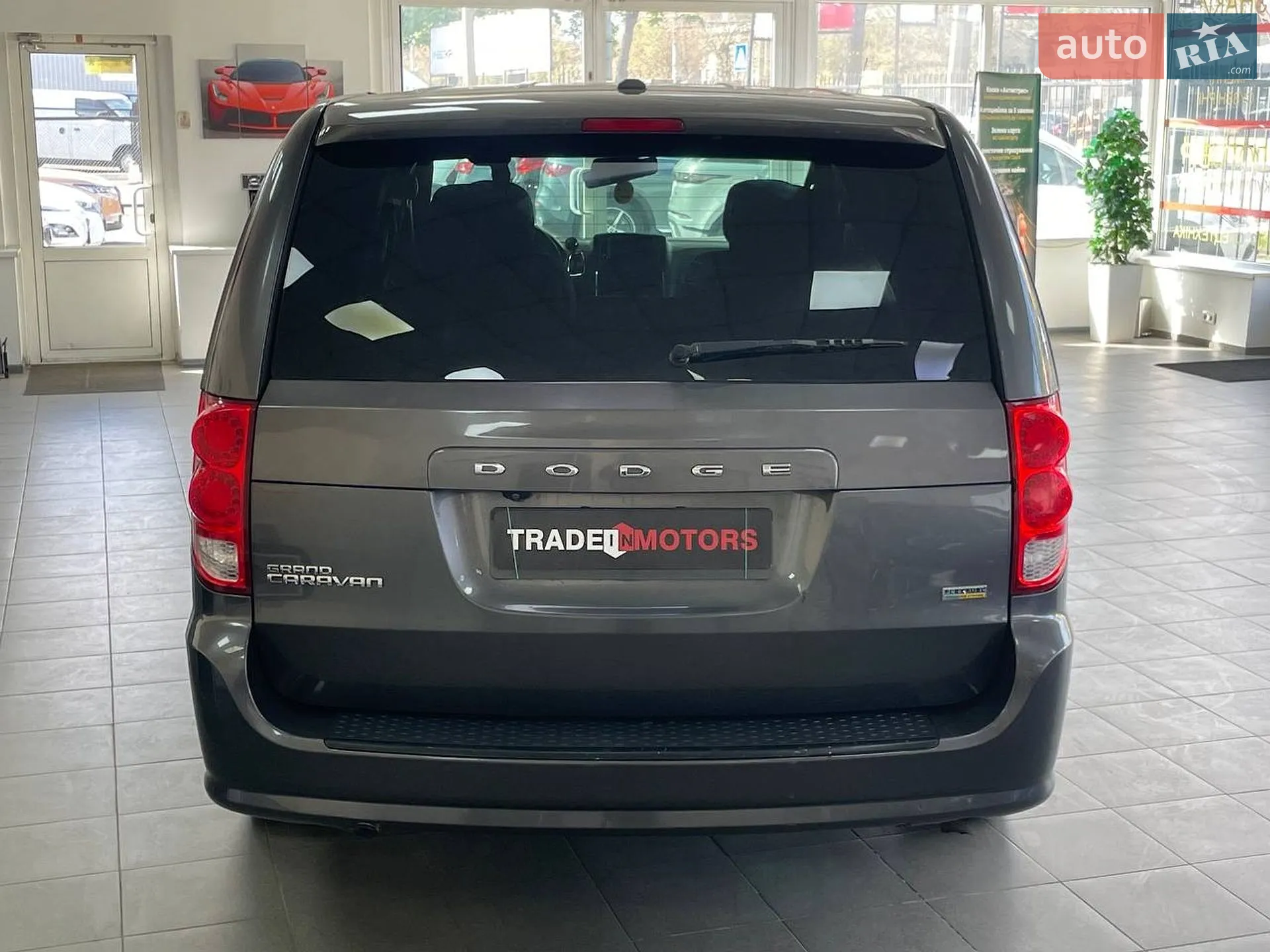 2018 Dodge Caravan - мініатюра 11