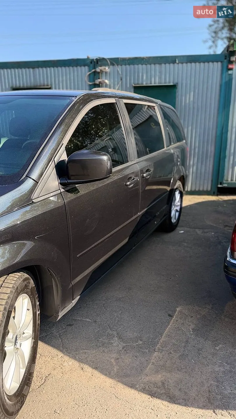 2016 Dodge Caravan - мініатюра 3