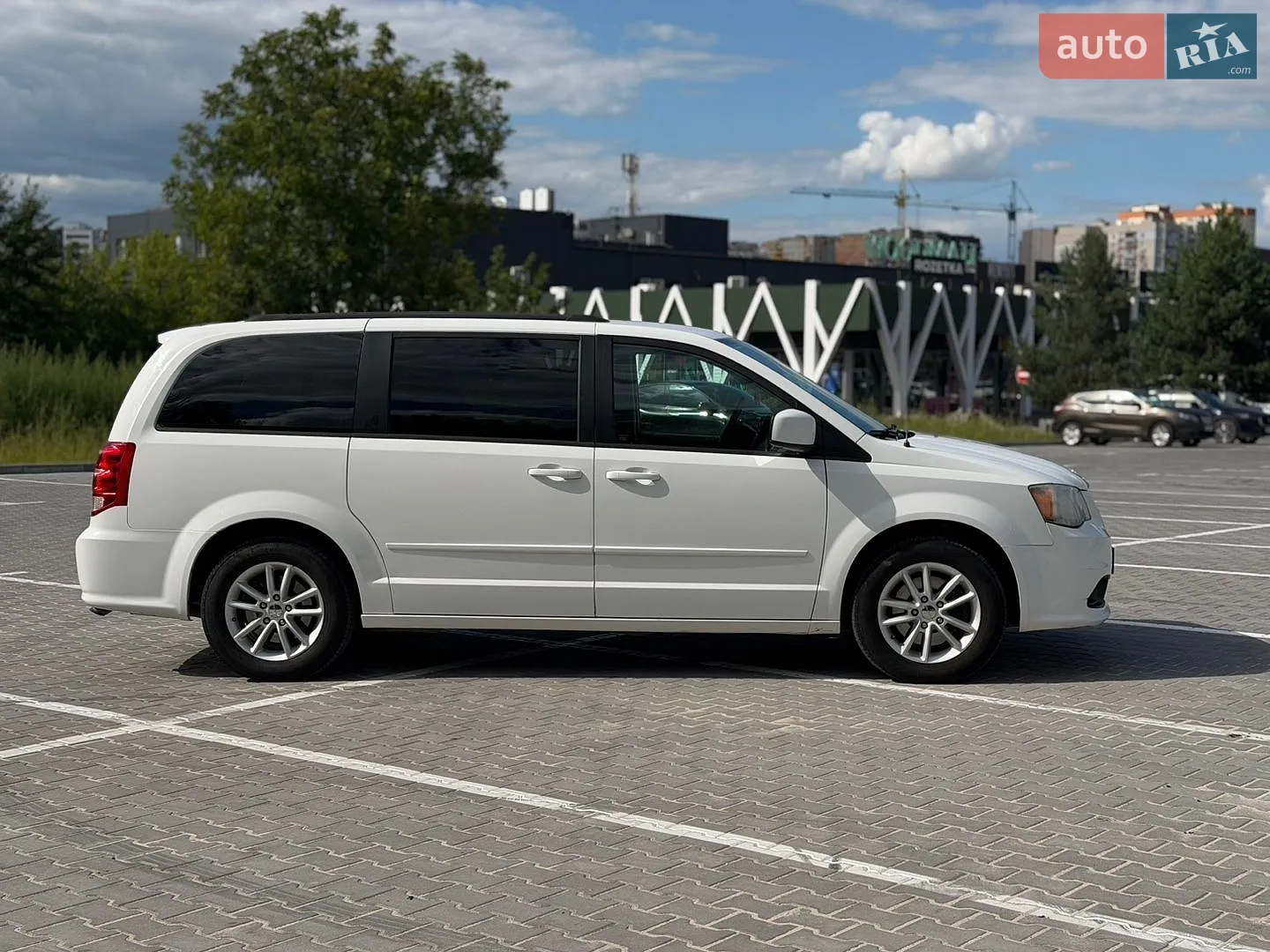 2015 Dodge Caravan - мініатюра 6