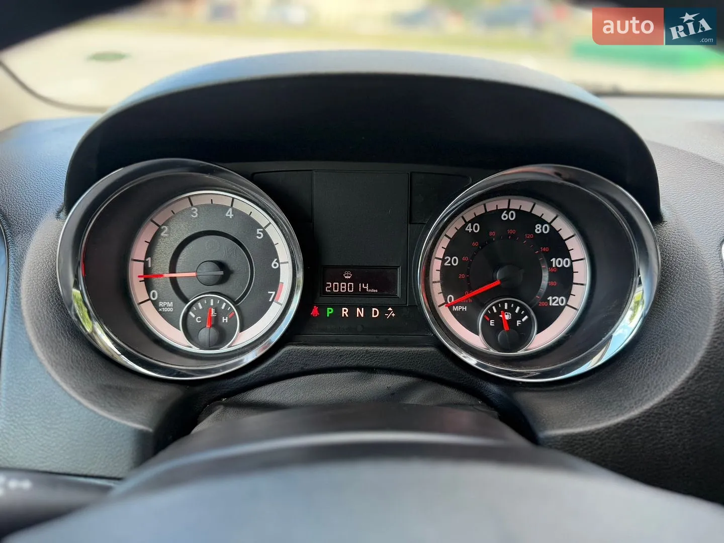2015 Dodge Caravan - мініатюра 35