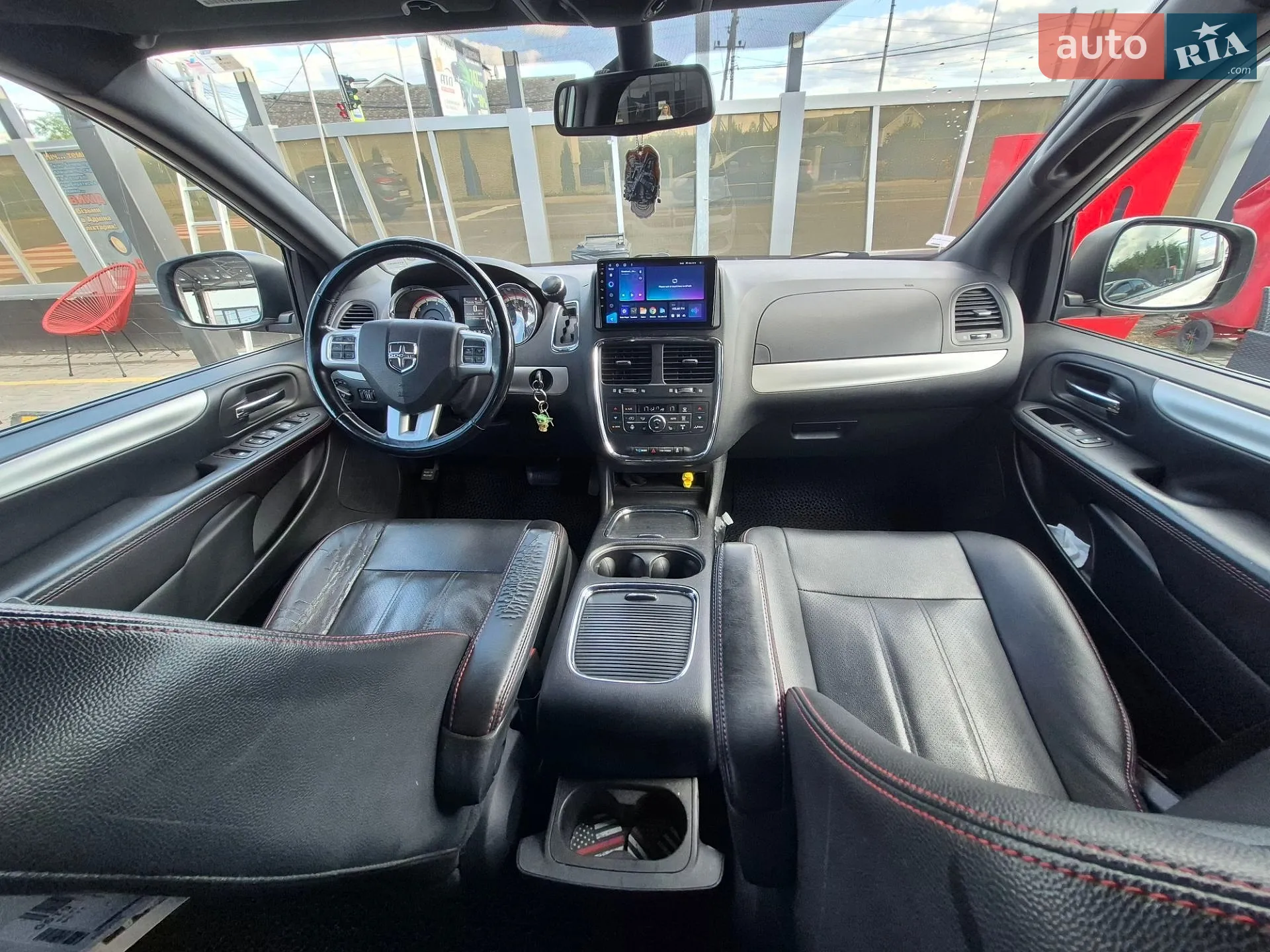 2019 Dodge Caravan - мініатюра 24