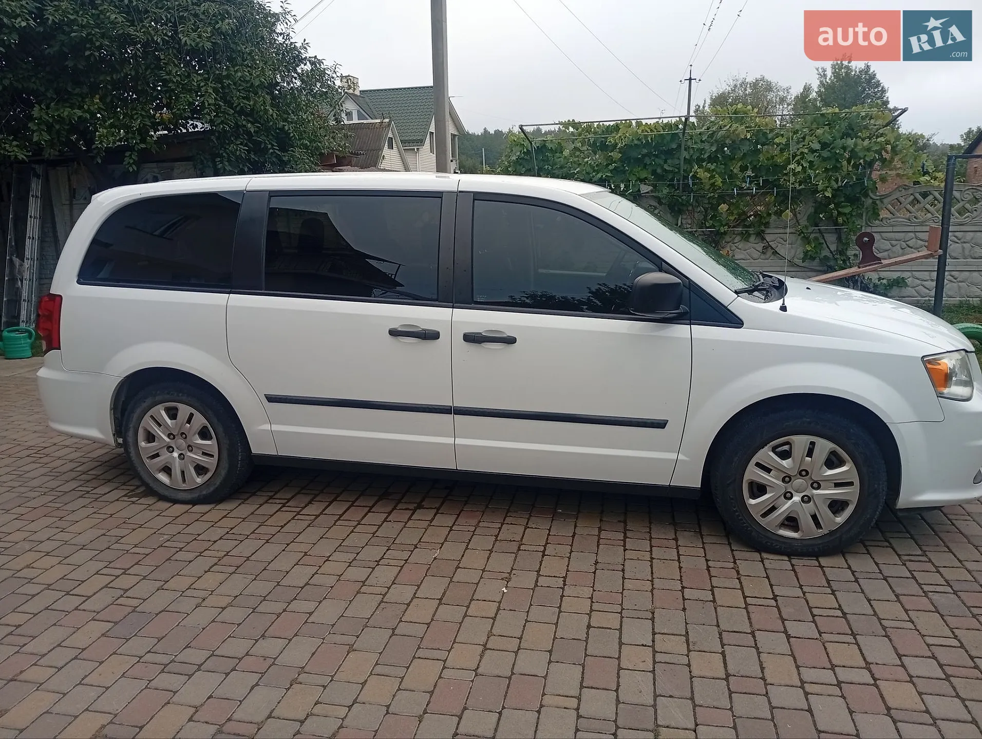 2014 Dodge Caravan - мініатюра 2