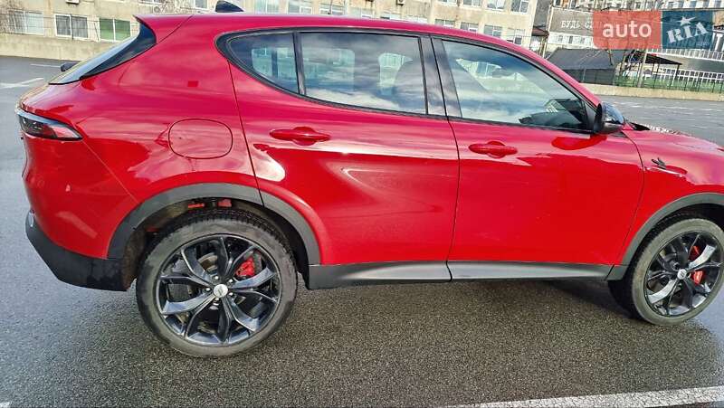 Внедорожник / Кроссовер Dodge Hornet 2023 в Киеве
