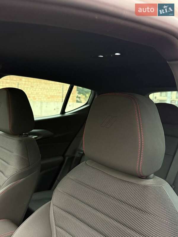 Внедорожник / Кроссовер Dodge Hornet 2023 в Киеве фото 31 Внедорожник / Кроссовер Dodge Hornet 2023 в Киеве