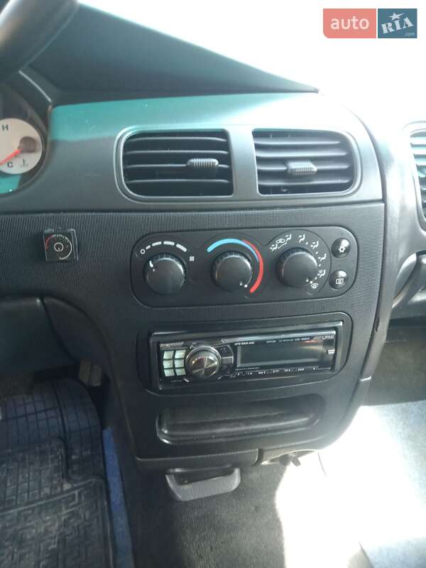 Седан Dodge Intrepid 2004 в Яремче фото 12 Седан Dodge Intrepid 2004 в Яремче