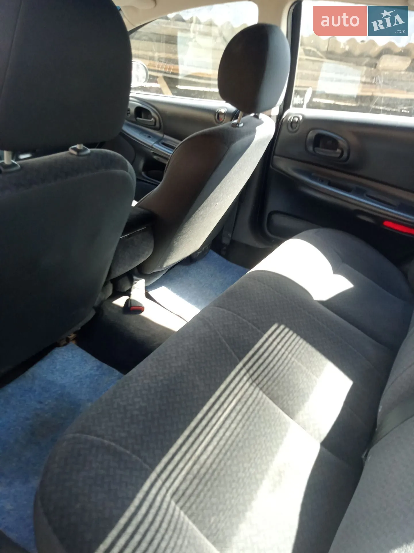 Dodge Intrepid 2004 VIN 2B3HD46R04H675841 фото оголошення 17 з 21