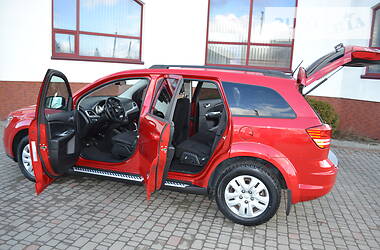 Внедорожник / Кроссовер Dodge Journey 2015 в Луцке