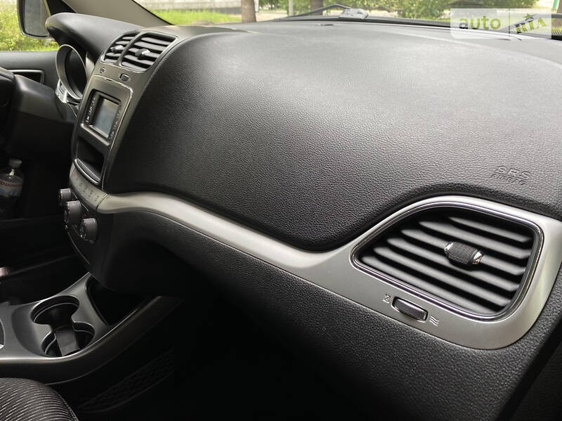 Позашляховик / Кросовер Dodge Journey 2012 в Житомирі фото 31 Позашляховик / Кросовер Dodge Journey 2012 в Житомирі