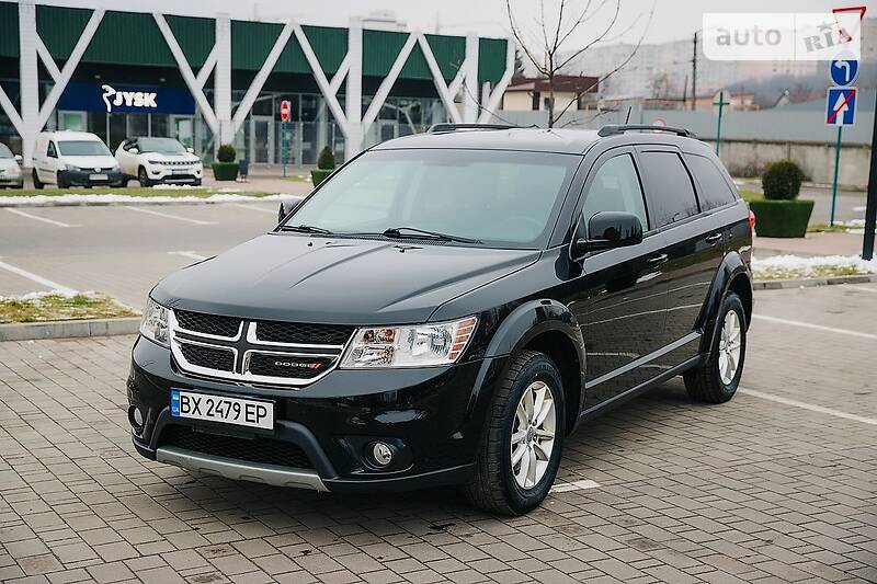 Dodge journey описание