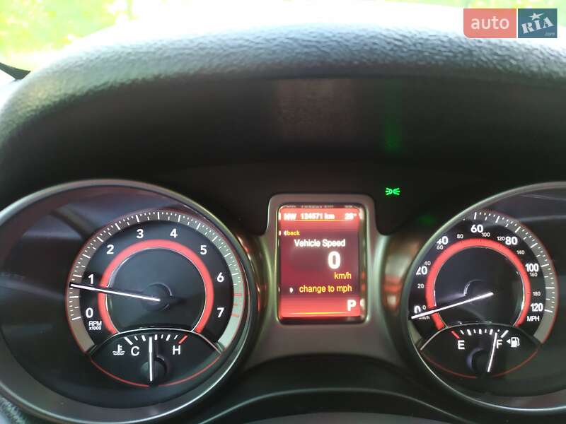 Внедорожник / Кроссовер Dodge Journey 2015 в Новомосковске