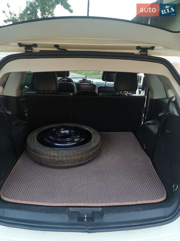 Позашляховик / Кросовер Dodge Journey 2015 в Володимирі