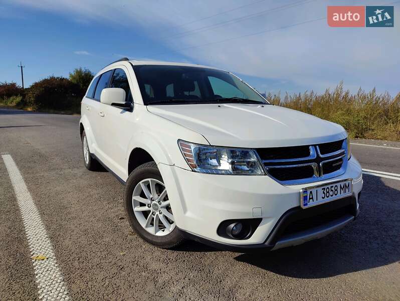 Минивэн Dodge Journey 2015 в 