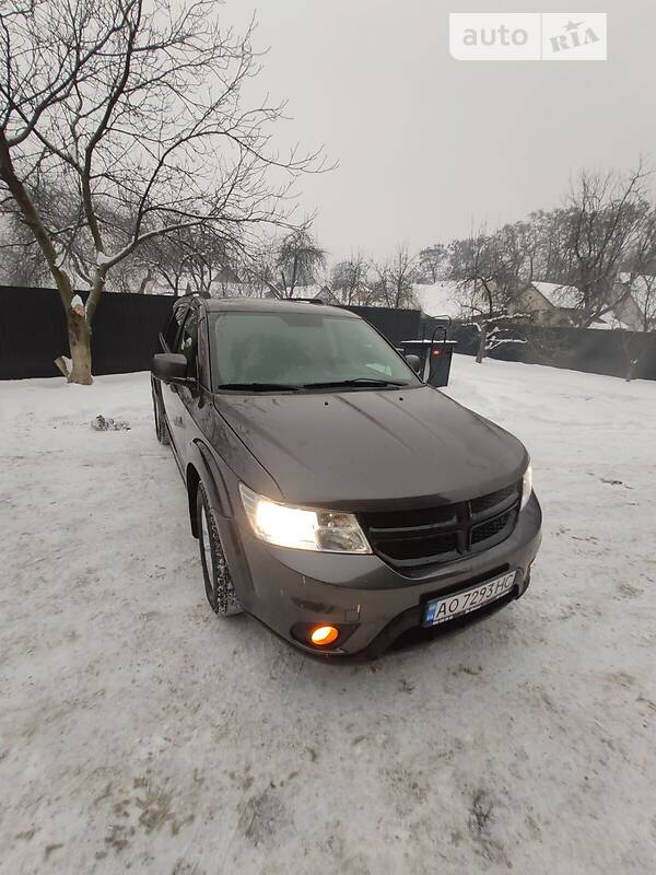 Внедорожник / Кроссовер Dodge Journey 2015 в Тячеве