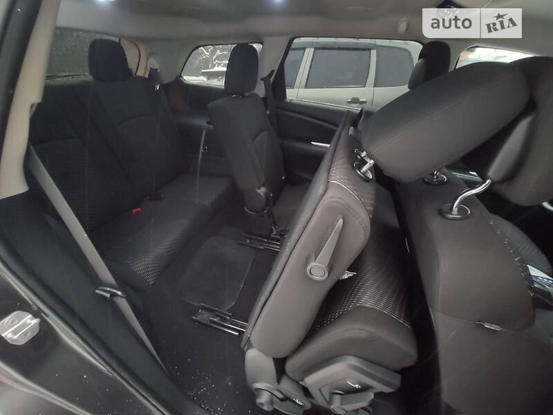 Внедорожник / Кроссовер Dodge Journey 2015 в Тячеве