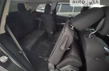 Внедорожник / Кроссовер Dodge Journey 2015 в 