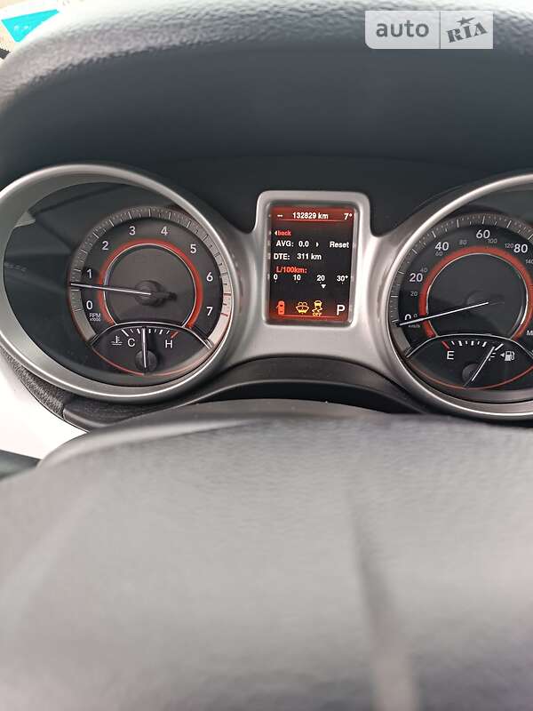 Внедорожник / Кроссовер Dodge Journey 2015 в Киеве