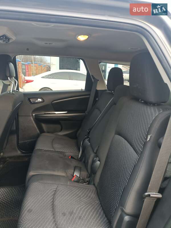 Універсал Dodge Journey 2015 в Володимирі