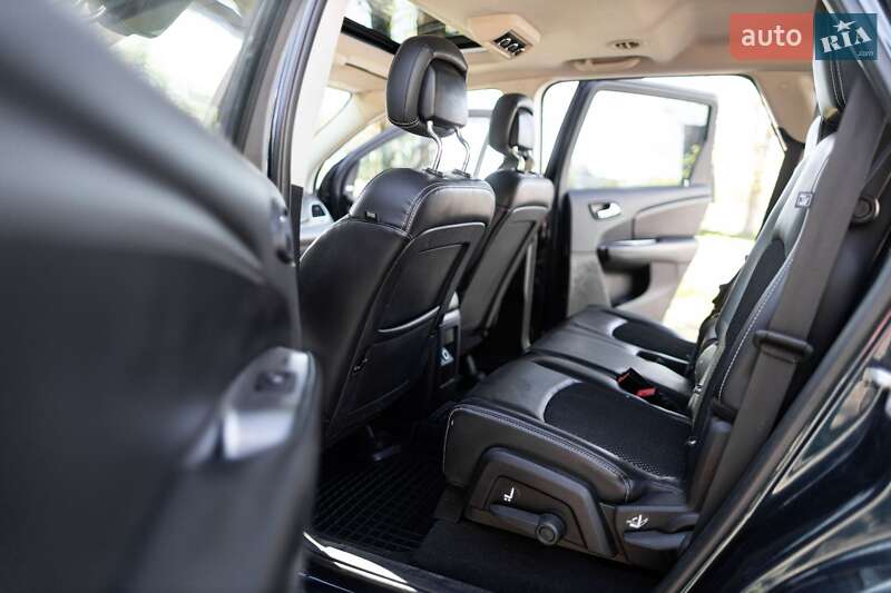 Внедорожник / Кроссовер Dodge Journey 2015 в Ровно фото 9 Внедорожник / Кроссовер Dodge Journey 2015 в Ровно