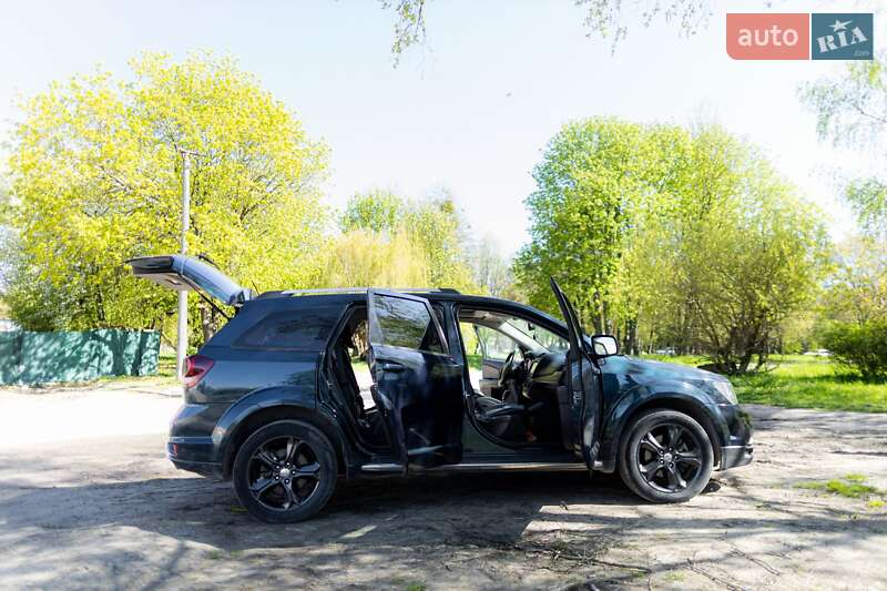 Внедорожник / Кроссовер Dodge Journey 2015 в Ровно
