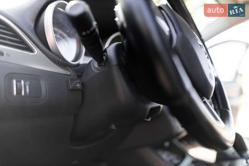 Внедорожник / Кроссовер Dodge Journey 2015 в Ровно