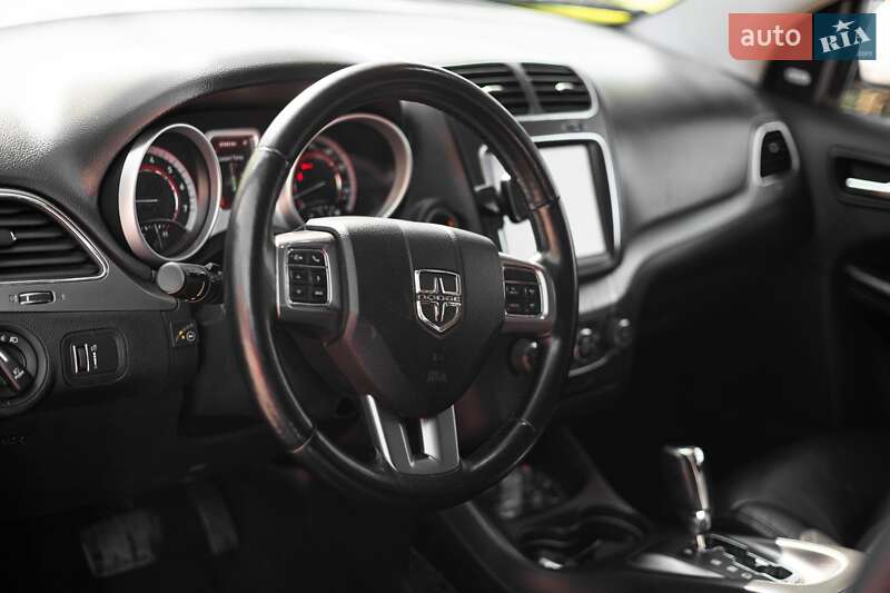 Внедорожник / Кроссовер Dodge Journey 2015 в Ровно