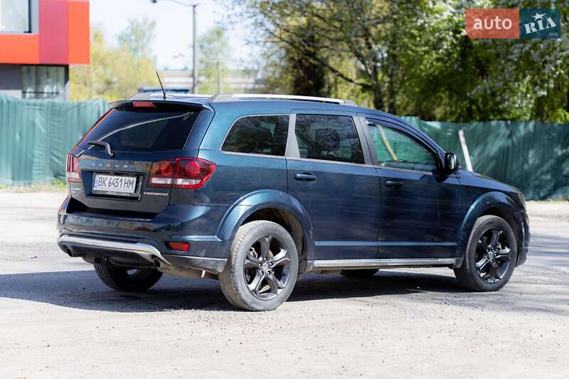 Внедорожник / Кроссовер Dodge Journey 2015 в Ровно