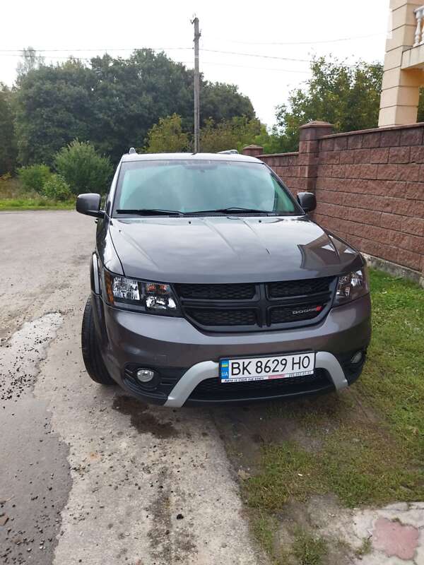 Внедорожник / Кроссовер Dodge Journey 2017 в Ровно