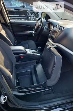 Внедорожник / Кроссовер Dodge Journey 2018 в 