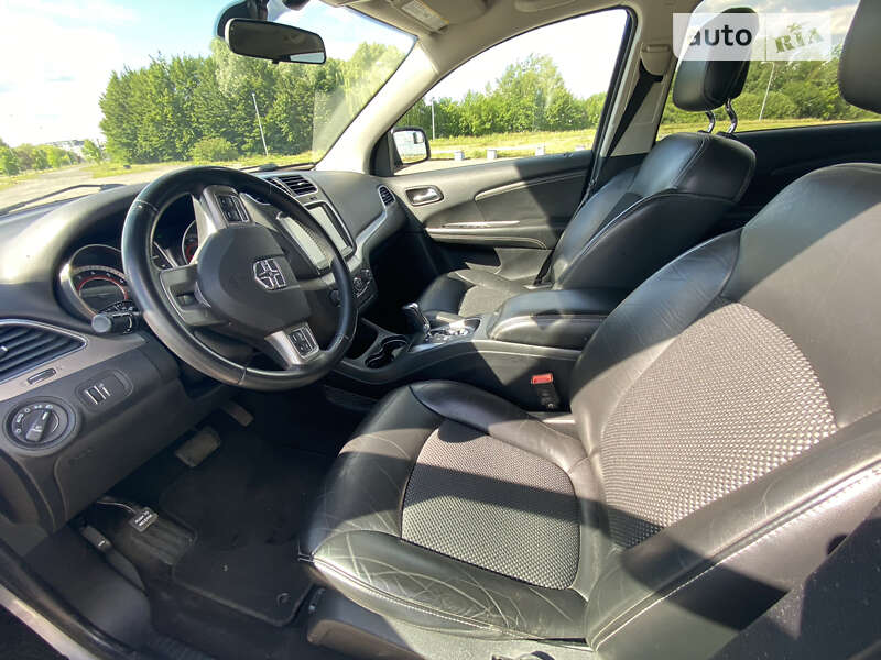 Позашляховик / Кросовер Dodge Journey 2019 в Івано-Франківську