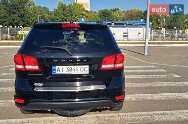 Позашляховик / Кросовер Dodge Journey 2019 в 