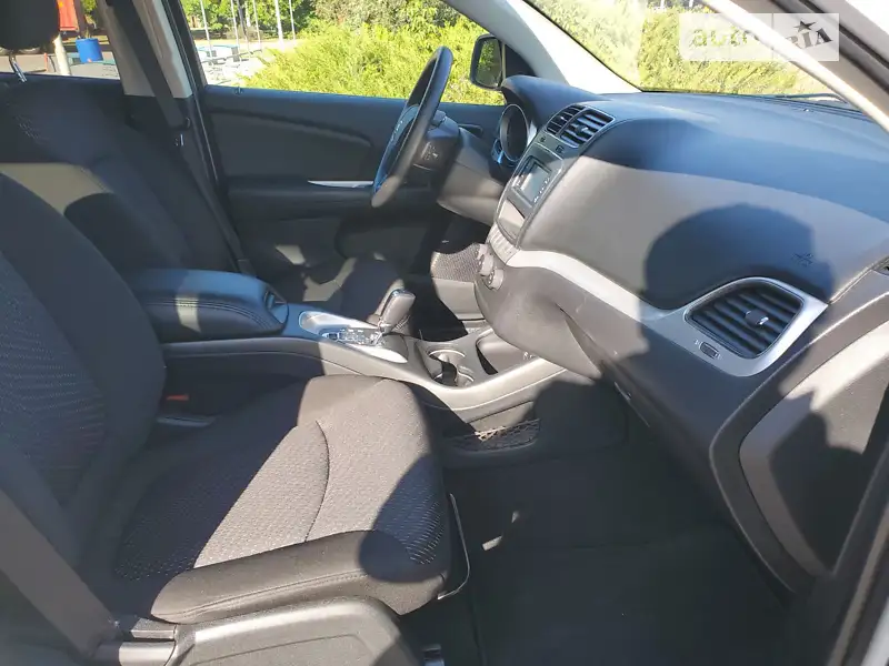 Dodge Journey 2020 VIN 3C4PDCAB7LT219243 фото оголошення 17 з 106