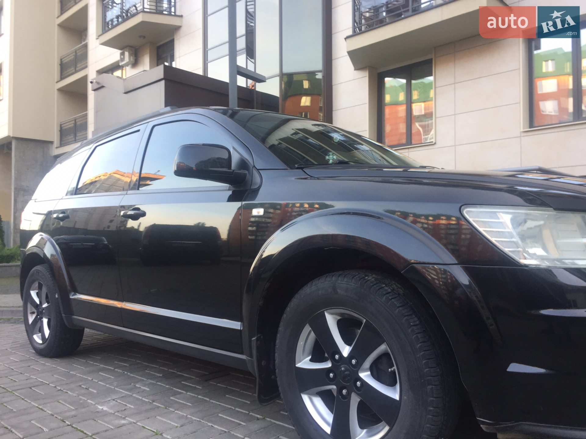 2010 Dodge Journey - мініатюра 2