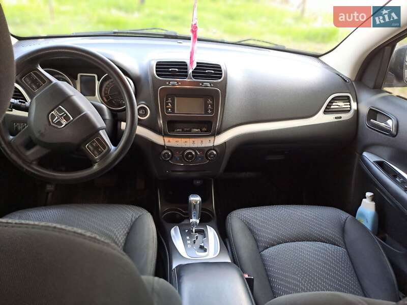 Внедорожник / Кроссовер Dodge Journey 2011 в Ивано-Франковске фото 15 Внедорожник / Кроссовер Dodge Journey 2011 в Ивано-Франковске