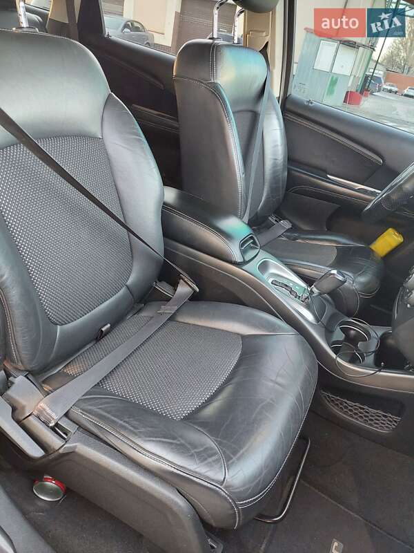 Позашляховик / Кросовер Dodge Journey 2016 в Одесі